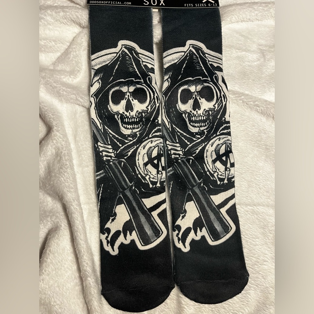 All natural 'Grim Reaper' 100% cotton Unisex socks one size fits all 6-13